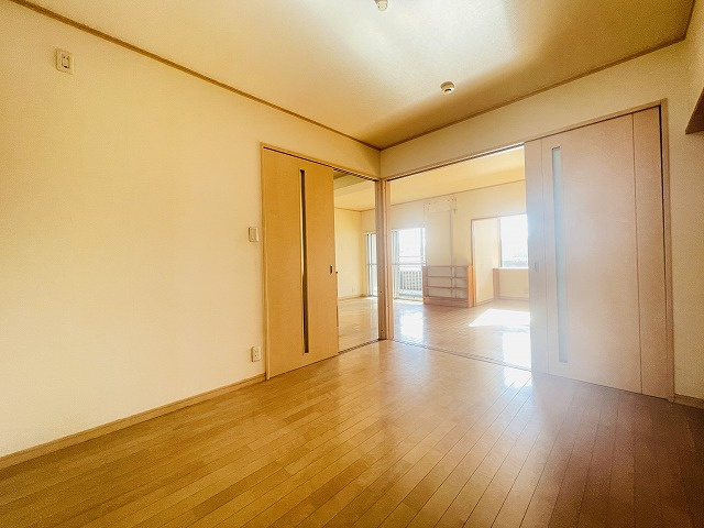 【洋室】 | 大池シャインハイツ