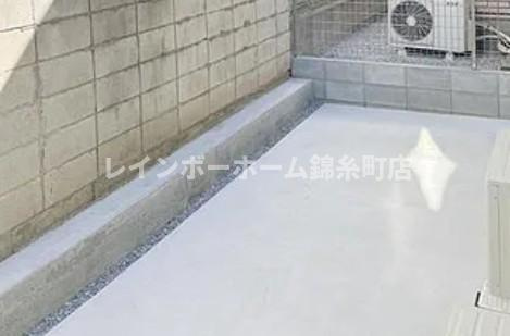 セシリア扇大橋のバルコニー