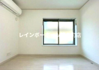 セシリア扇大橋の居間・リビング