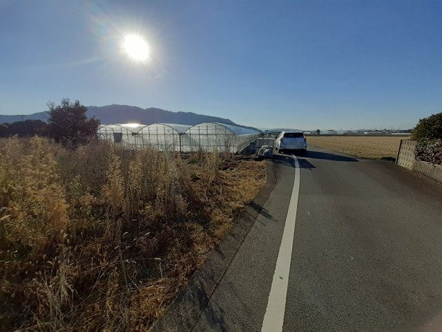 熊本市南区富合町新の売地の前面道路含む現地写真