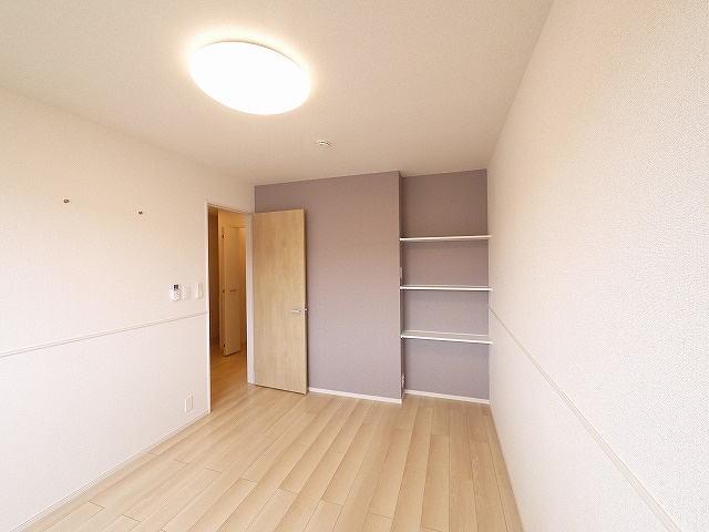 Ｒｅｇｕｌｕｓの洋室|コンパクトで使いやすい洋室です