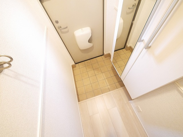 Ｒｅｇｕｌｕｓの玄関|きれいな玄関です