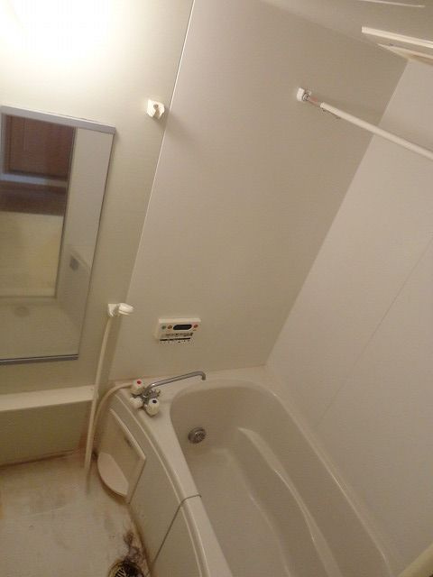 コンフォート　スクエアＤ　　刈谷市近郊の賃貸ならクラスホーム刈谷店の浴室