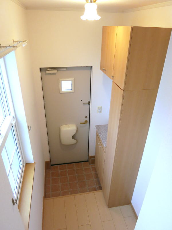 ノーブル郷東Ｂの玄関