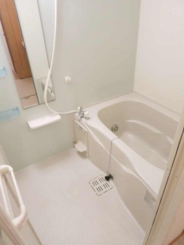 ノーブル郷東Ｂの浴室