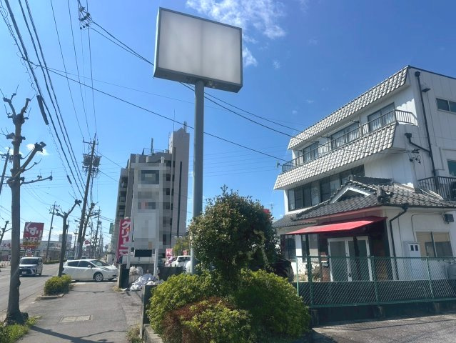 岡崎市百々西町　貸店舗・事務所の外観