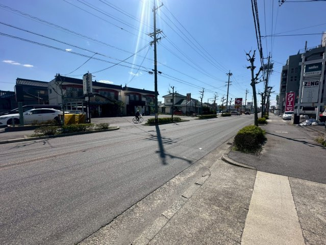 岡崎市百々西町　貸店舗・事務所の周辺