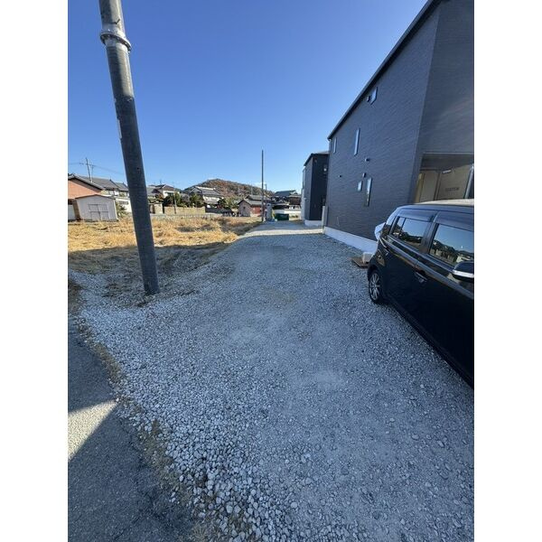 仮　東阿保戸建　A棟の駐車場