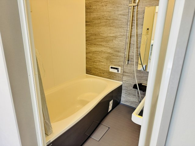 八王子市　横川町　平屋（新築一戸建て）の浴室|～のびのびくつろげるバスルーム　１日の締めくくりに癒やしのバスタイムを～