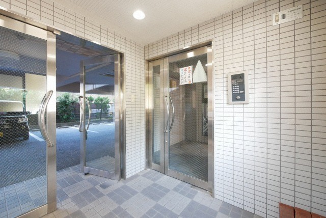 太宰府市五条４丁目の賃貸マンションのエントランス|別号数タイプ