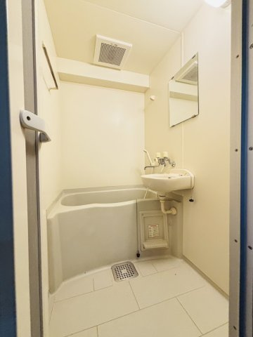 太宰府市五条４丁目の賃貸マンションの浴室|別号数タイプ