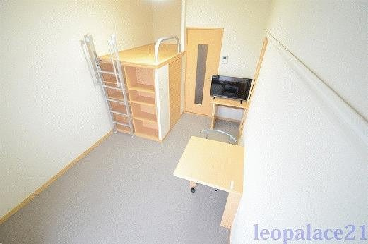 レオパレス辻町の居間・リビング|備品や設備仕様は号室等により異なります現地をご確認下さい。