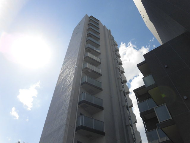 プレール・ドゥーク西巣鴨の外観|バルコニー側住宅街です♪