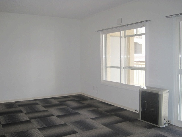 リヴェール中島の居間・リビング