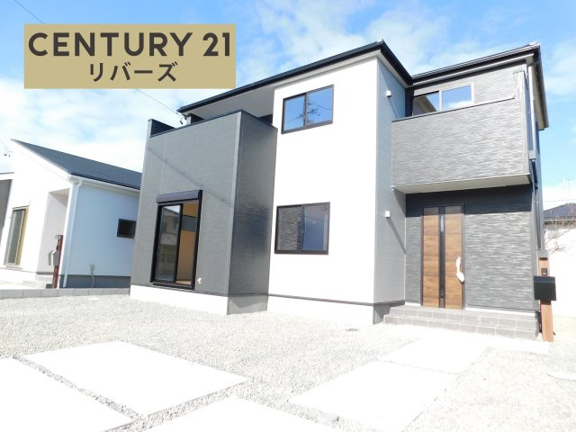 愛西市草平町六下の新築一戸建