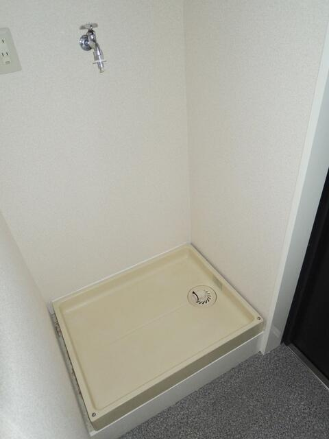 日神パレス立石第２の設備|洗濯機置場