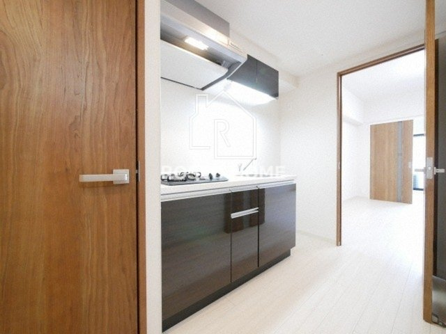 CAVANA本町のキッチン