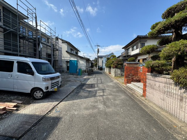 ーFor.M Iーフォルムー小倉南区中曽根2丁目2期　【小倉南区　新築戸建て】の前面道路含む現地写真|現地撮影　2026,2,19　ーFor.M Iーフォルムー小倉南区中曽根2丁目2期　【小倉南区　新築戸建て】