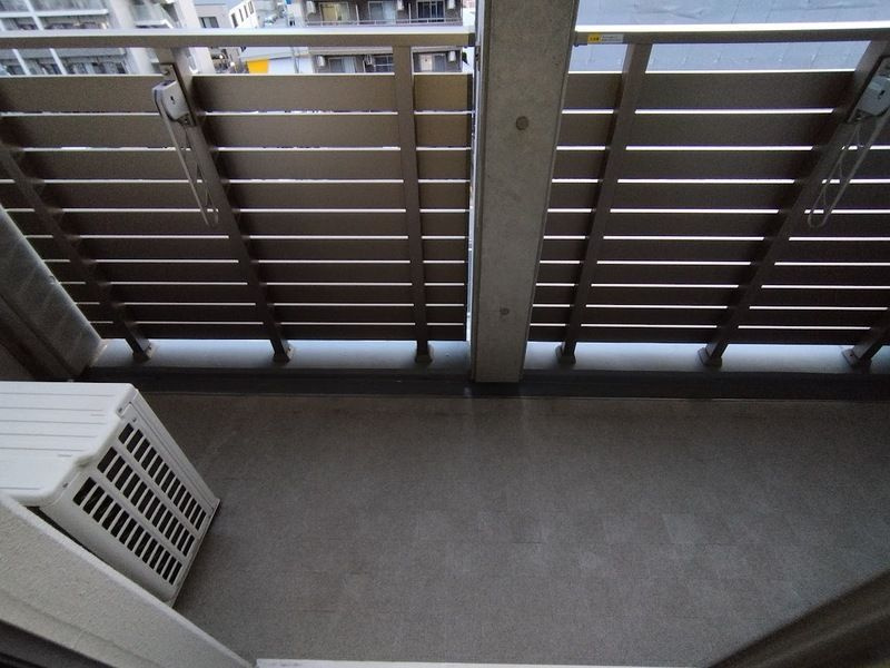 セオリー大阪フルールのバルコニー