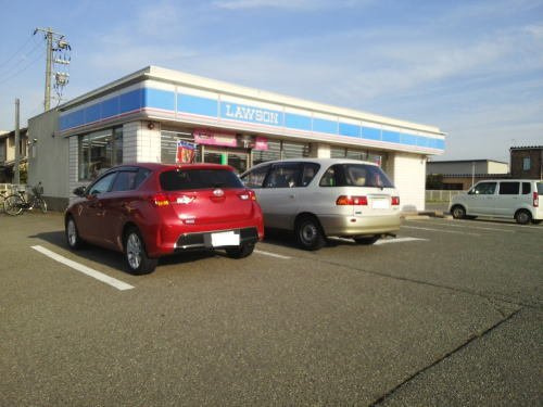 ウォームレジデンス　Ⅱ棟の周辺|ローソン 丸岡一本田店まで350m