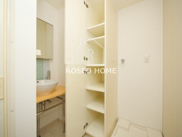 セイワパレス大手前西の収納|同マンション別部屋：参考写真