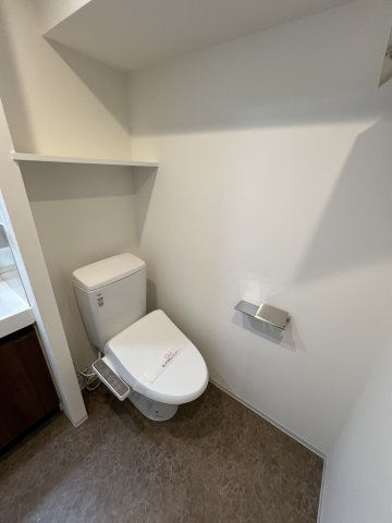 シンプルで使いやすいトイレです