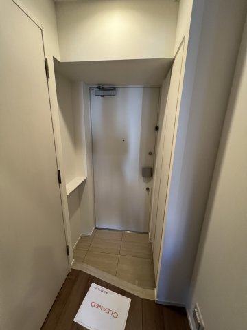 落ち着いた玄関です