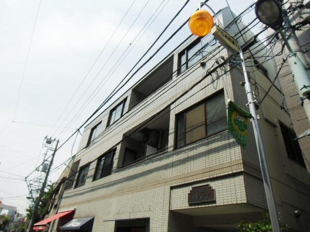 コーポメジューブ