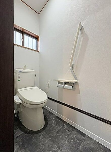 はなの芽貸家のトイレ