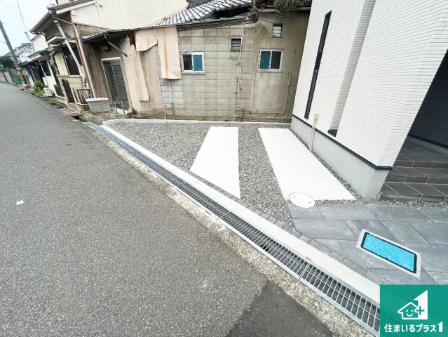 29(土)30(日)現地説明会！◆泉佐野市鶴原　限定1邸の駐車場|駐車スペース！散水栓があるので、こまめに愛車を洗えます！