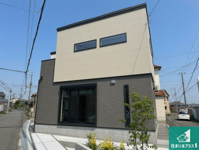 29(土)30(日)現地説明会！◆泉佐野市鶴原　限定1邸の外観|安心の10年保証！外観を美しく保ち、雨水で汚れを落とします！気になることがありましたら、お気軽にお問い合わせください！