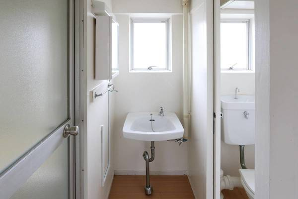 ビレッジハウス本城3号棟の洗面所|ビレッジハウスの同一物件・同一タイプの間取りの写真です