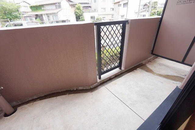 レジデンス竹末のバルコニー