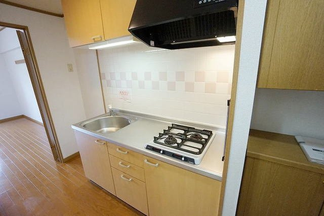 レジデンス竹末のキッチン