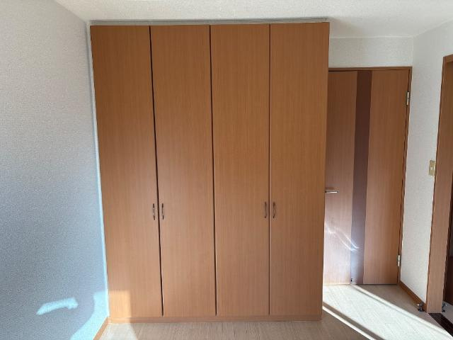 プロヴァンスの収納|クローゼット