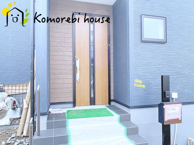 西区西新井　新築一戸建て　リーブルガーデン　01の玄関|玄関です