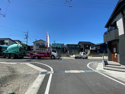 【前面道路含む現地写真】 | 雄琴５丁目　全１４棟１期１３号棟