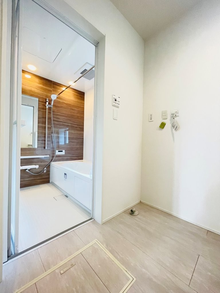 岡崎市細川町２期　新築分譲住宅　全2棟　2号棟の脱衣所