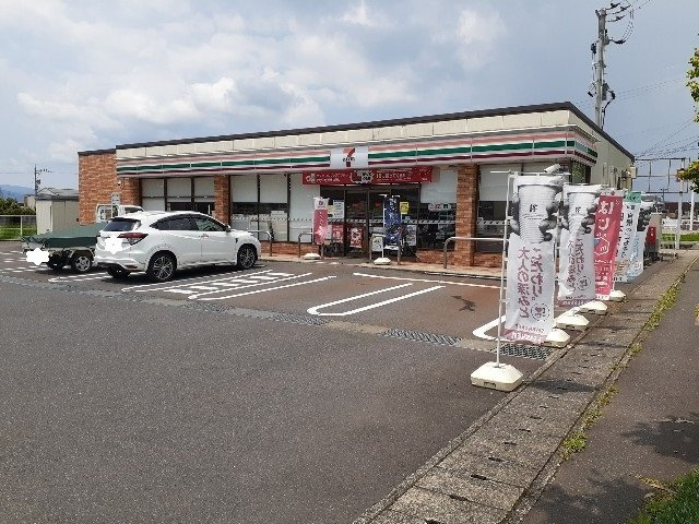 ドリーマーズ　Ｂの周辺|セブンイレブン鯖江小黒町店まで400m
