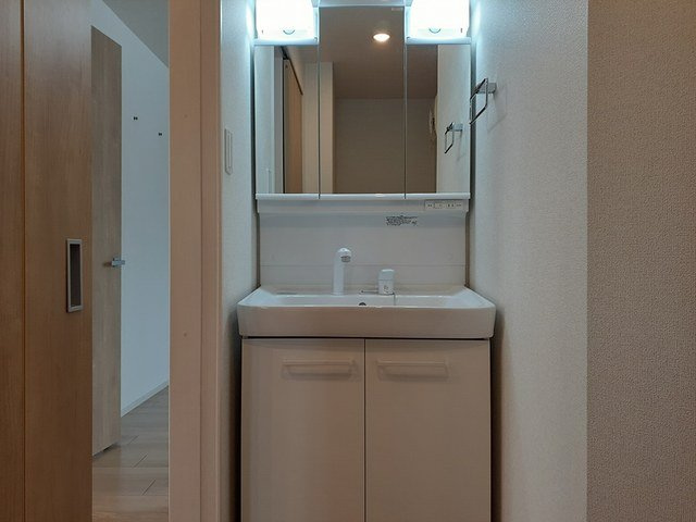 ドリーマーズ　Ｂの洗面所