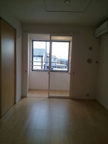 パーシモン　Ｃの居間・リビング