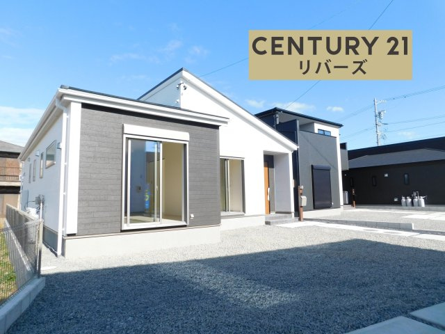 愛西市草平町六下の新築一戸建