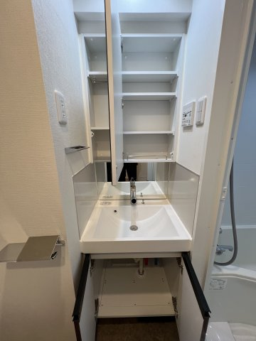 収納たくさんあります