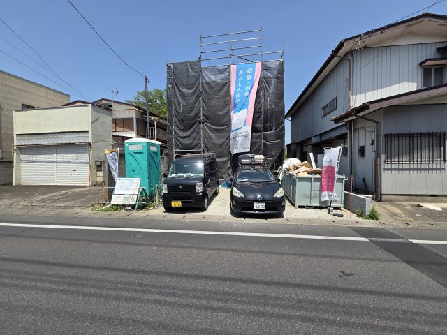 新築　桐生市境野町第7　クレイドルガーデン　1号棟の駐車場|現地写真　駐車スペースは並列3台分可能です！

