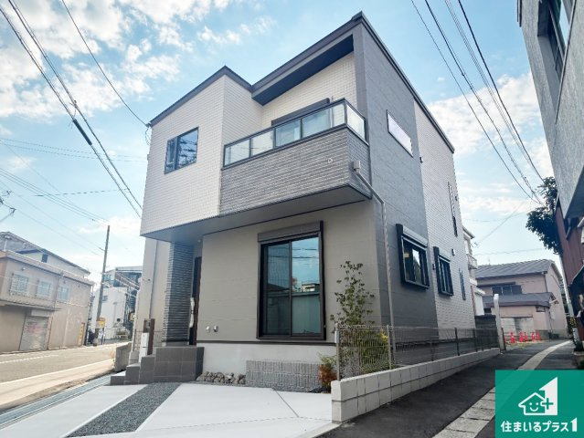 泉大津市菅原町　新築一戸建ての外観|安心の10年保証！外観を美しく保ち、雨水で汚れを落とします！気になることがありましたら、お気軽にお問い合わせください！