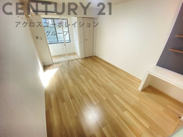 洋室8.5帖の大きな１K