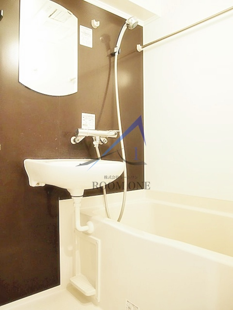 ルーブル蒲田七番館の洗面所|洗面台です。