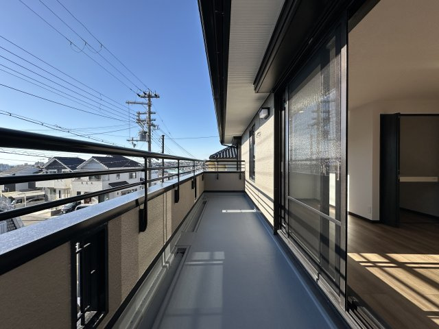 明石市松が丘3丁目戸建のバルコニー