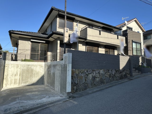 明石市松が丘3丁目戸建の外観
