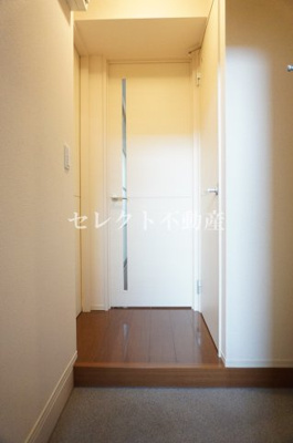 【玄関】 | ライジングサンⅢ | 【ライジングサンⅢ】玄関